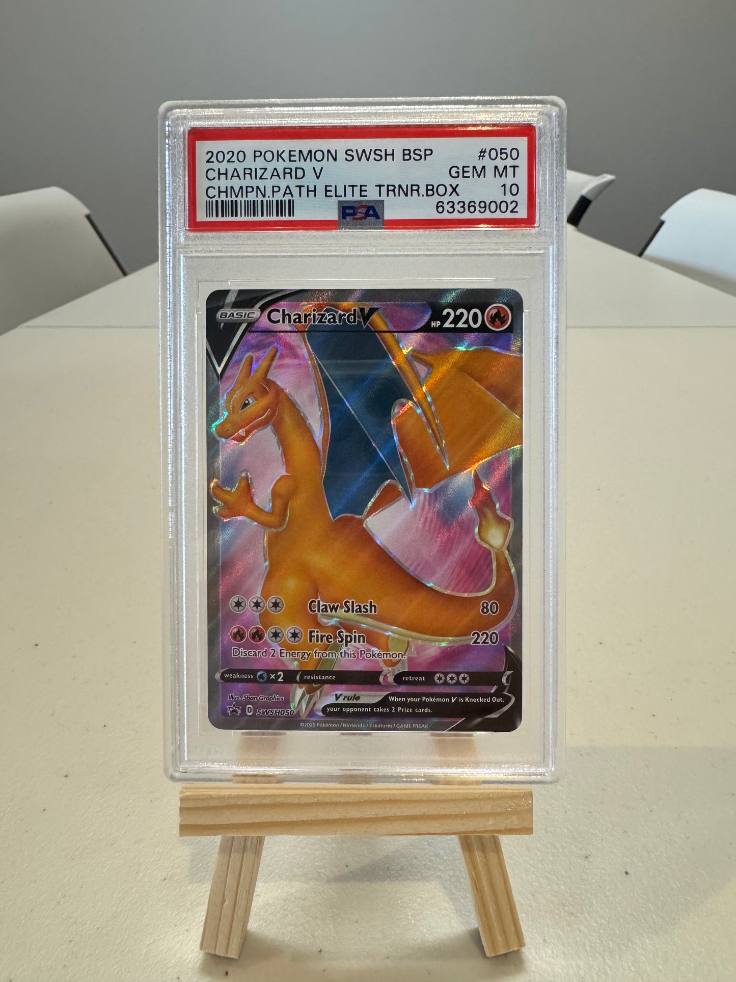 PSA10-CHARIZARD V-#050